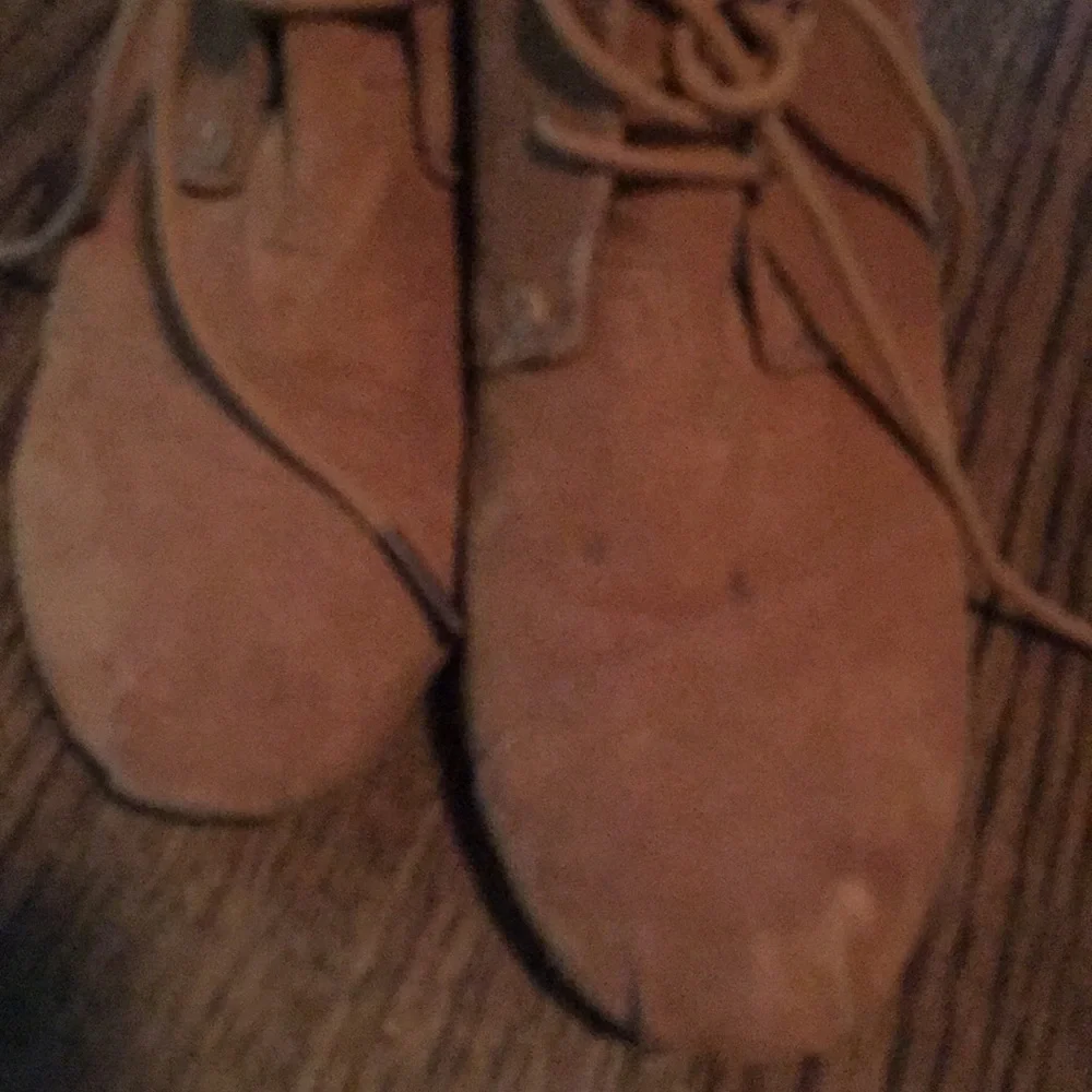 Toms desert booties